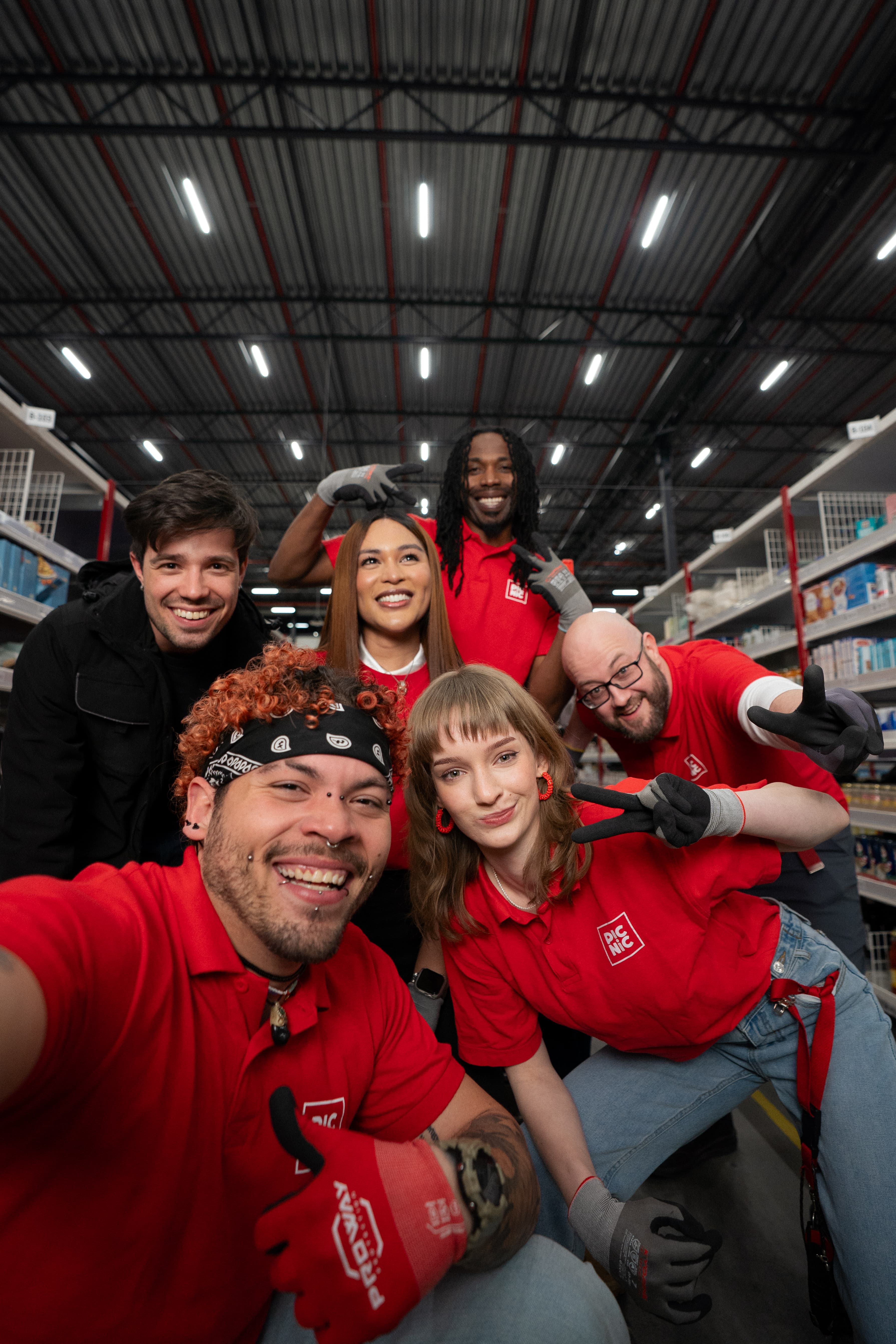 shopper group 1761728173