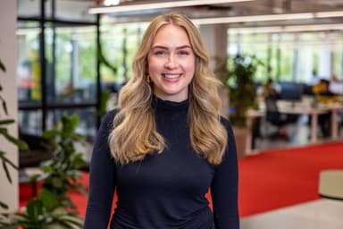 Laura Tinte - Recruiter profile picture