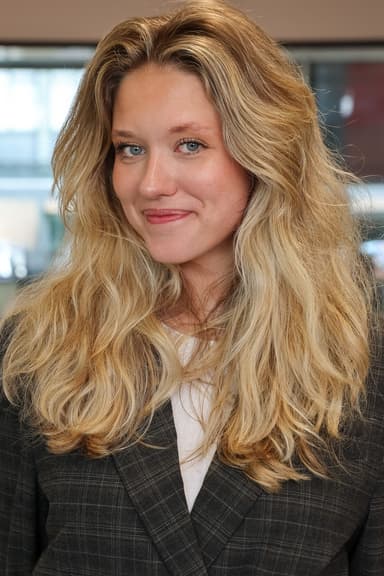 Julia Kosiorek - Recruiter profile picture
